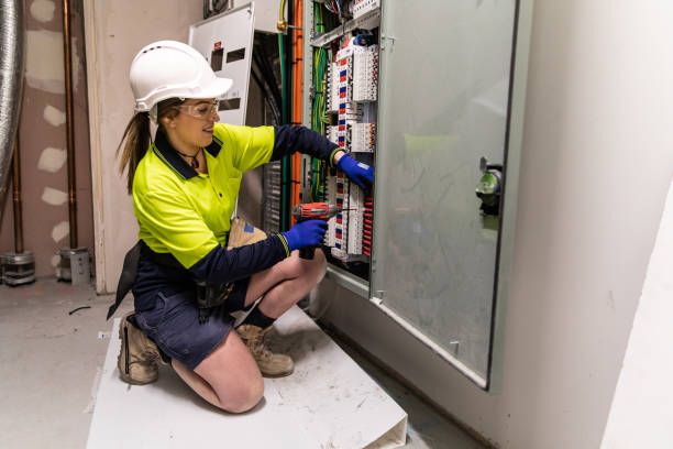Best Affordable Emergency Electrician  in Yorktown, TX