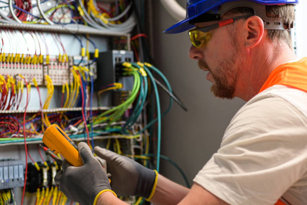 Best Affordable Emergency Electrician  in Yorktown, TX